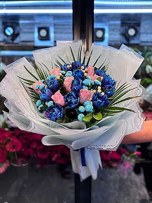 Pembe ve Mavi Gl Buketi